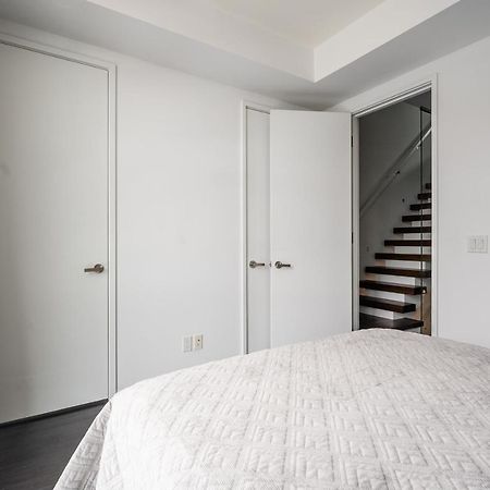 Globalstay Exclusive 4 Bedroom Townhouse In Downtown Toronto With Parking Exteriör bild