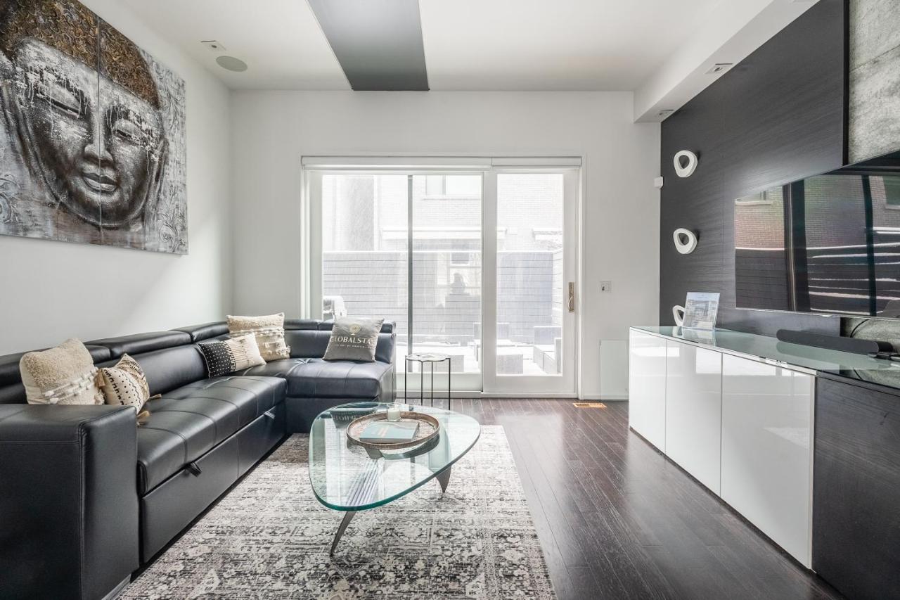 Globalstay Exclusive 4 Bedroom Townhouse In Downtown Toronto With Parking Exteriör bild